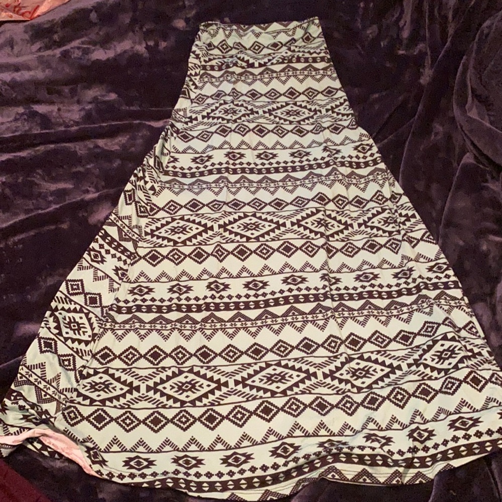 Maxi skirt Mint green print